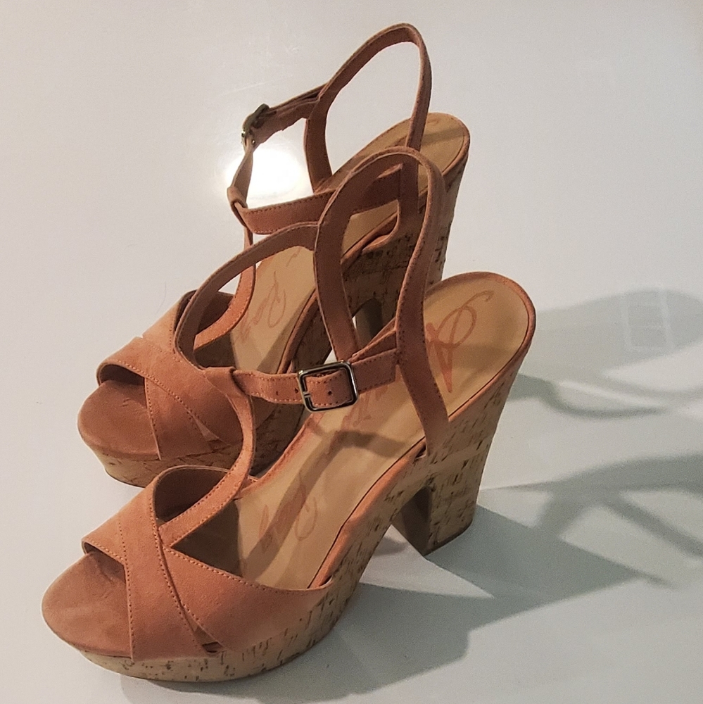 American Rag Women's Tan Cork Wedge Sandals